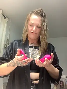 Mymy Stevo 420 online show from 12/18/25, 01:44