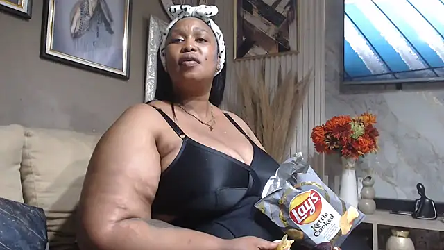 ThickyMinajxx online show from 02/06/26, 11:34