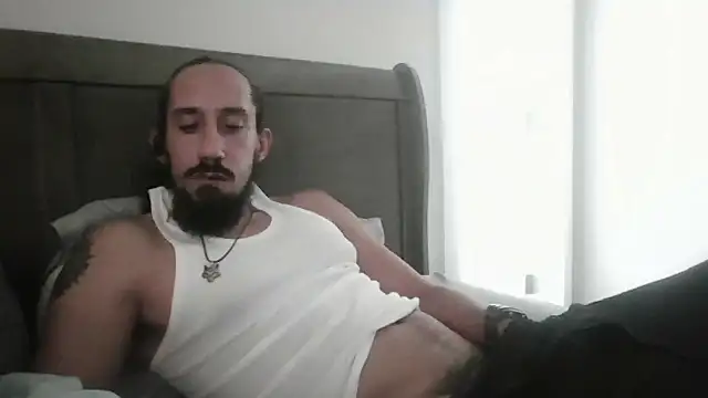 Snapshot of RoleMaster2069 chatting on 04/12/26, 06:33 RoleMaster2069 online show from 04/12/26, 06:33