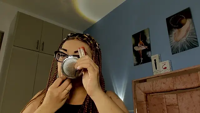 Snapshot of SAMY_NIX chatting on 12/03/25, 12:04 SAMY NIX online show from 12/03/25, 12:04