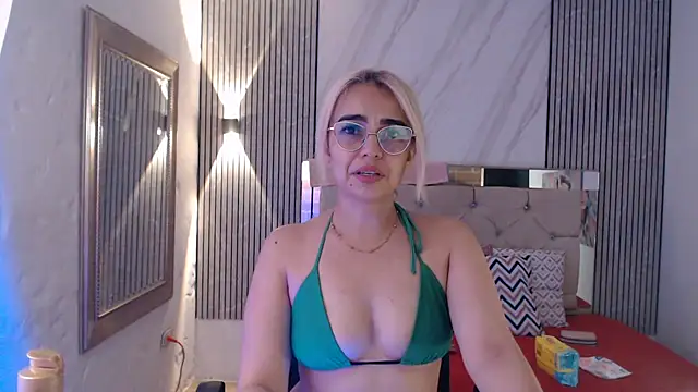 ashley  tylor online show from 03/16/26, 12:40