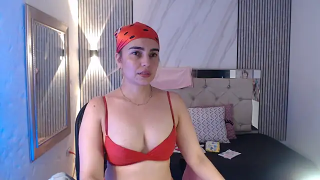 ashley  tylor online show from 05/09/26, 08:23
