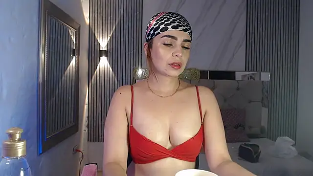 ashley  tylor online show from 01/13/26, 02:48