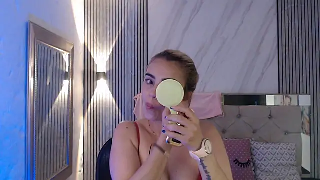 ashley  tylor online show from 05/05/26, 02:53