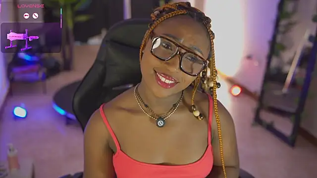 EmmaSanzz  online show from 03/05/26, 11:51