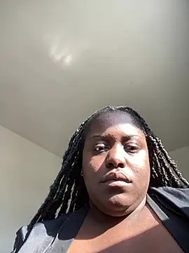Snapshot of fantasygyal chatting on 06/29/26, 09:25 fantasygyal online show from 06/29/26, 09:25
