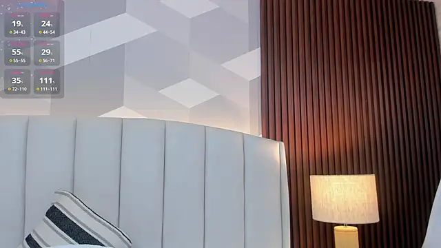 Julietasantos   online show from 04/22/26, 06:25