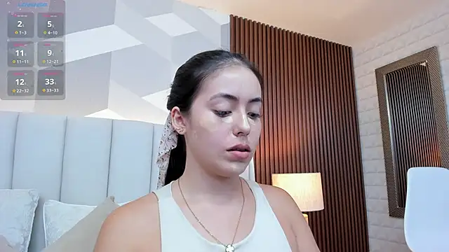 Julietasantos   online show from 10/27/25, 06:20