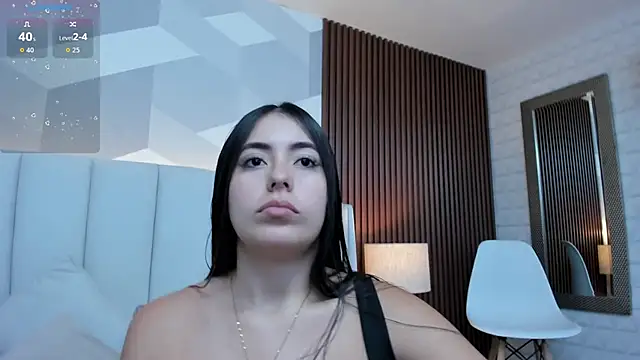 Julietasantos   online show from 12/01/25, 06:20