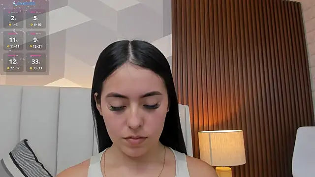 Julietasantos   online show from 12/15/25, 06:25