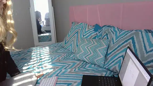 Wishgoddes online show from 01/12/26, 06:26