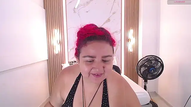 Snapshot of Mariana_Rojas chatting on 07/11/26, 06:24 Mariana Rojas online show from 07/11/26, 06:24
