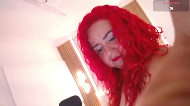 Mariana Rojas online show from 05/13/26, 04:19
