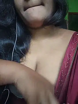 Snapshot of Kotha_-Moni chatting on 06/28/26, 01:12 Kotha -Moni online show from 06/28/26, 01:12