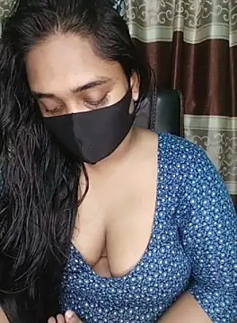 Snapshot of Kotha_-Moni chatting on 09/30/25, 01:17 Kotha -Moni online show from 09/30/25, 01:17