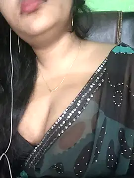 Snapshot of Kotha_-Moni chatting on 07/05/26, 04:25 Kotha -Moni online show from 07/05/26, 04:25