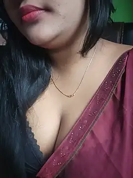 Snapshot of Kotha_-Moni chatting on 07/18/26, 01:36 Kotha -Moni online show from 07/18/26, 01:36