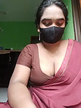 Snapshot of Kotha_-Moni chatting on 01/21/25, 09:46 Kotha -Moni online show from 01/21/25, 09:46