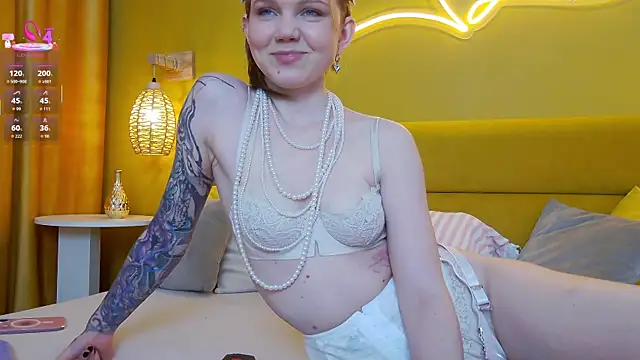 lessysweety online show from 11/05/25, 04:15