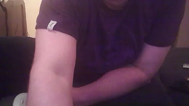 Snapshot of vimilili chatting on 01/05/25, 08:52 vimilili online show from 01/05/25, 08:52