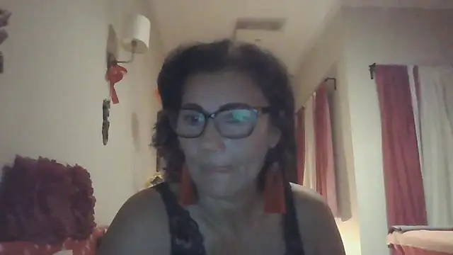 LadyLizi online show from 09/28/25, 04:14