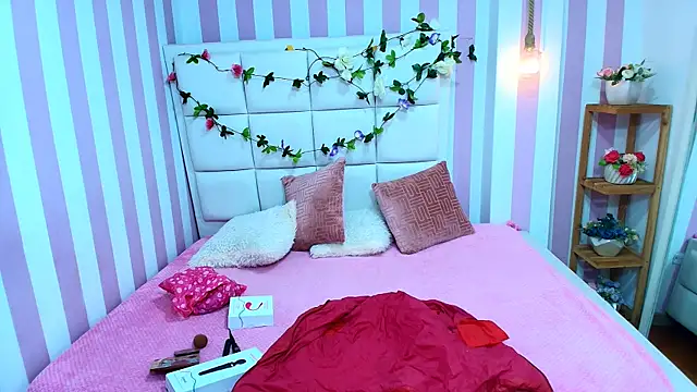 Carolina hernandez22 online show from 03/20/25, 12:54