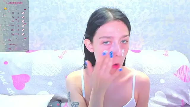 Snapshot of Vanessa_Florence chatting on 06/10/26, 01:07 Vanessa Florence online show from 06/10/26, 01:07