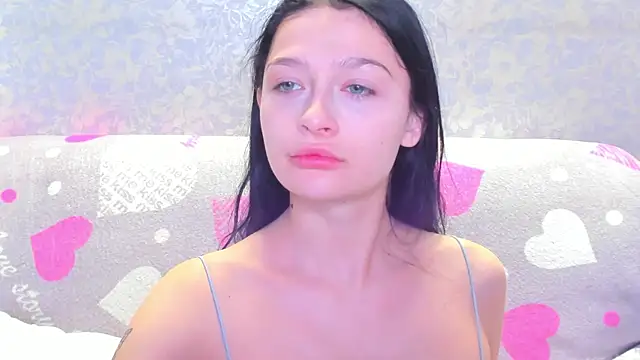 Snapshot of Vanessa_Florence chatting on 01/08/26, 01:22 Vanessa Florence online show from 01/08/26, 01:22