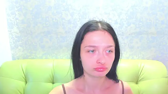 Snapshot of Vanessa_Florence chatting on 07/11/26, 01:17 Vanessa Florence online show from 07/11/26, 01:17