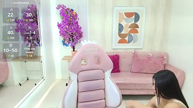 Kaori ayu online show from 11/30/25, 12:28