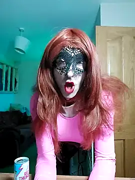 irishtommy1986 online show from 12/15/25, 09:42