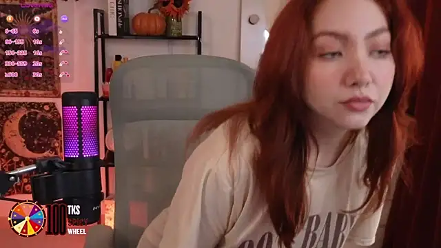 LilyVelvett online show from 10/03/25, 02:59