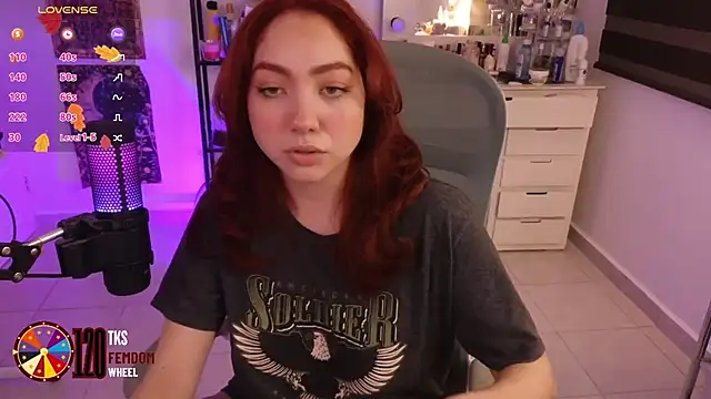 LilyVelvett online show from 11/06/25, 03:10