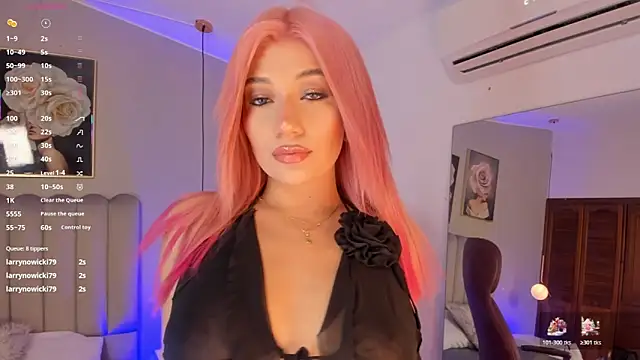 Emma Thompsson online show from 11/22/25, 01:59