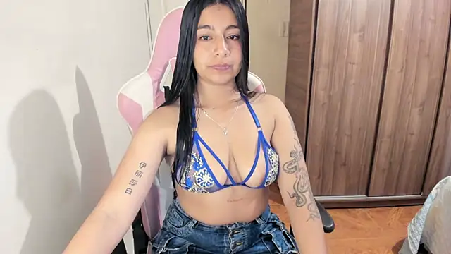 julieth hot69 online show from 05/05/26, 07:44