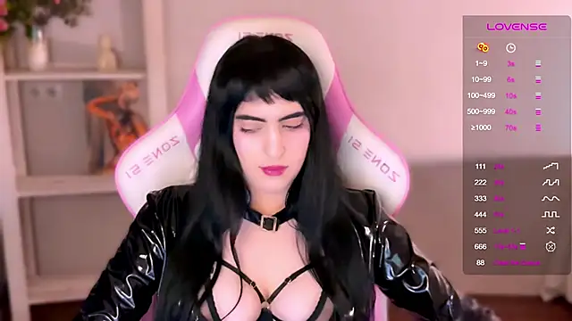 EvangelinaVangelis online show from 10/24/25, 03:44