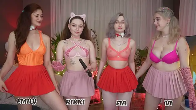 your favoritegirls online show from 09/22/25, 12:05