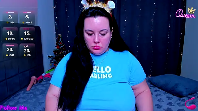 Snapshot of BubbleEmma chatting on 12/15/25, 12:55 BubbleEmma online show from 12/15/25, 12:55