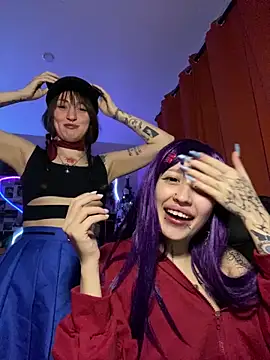 Snapshot of Dooubletroublee chatting on 12/21/25, 09:59 Dooubletroublee online show from 12/21/25, 09:59