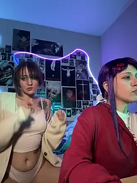 Snapshot of Dooubletroublee chatting on 02/06/26, 02:40 Dooubletroublee online show from 02/06/26, 02:40