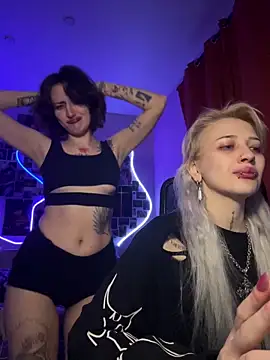 Dooubletroublee online show from 04/12/26, 09:51