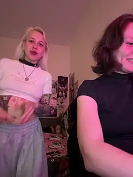 Dooubletroublee online show from 05/26/26, 03:37