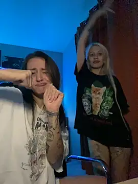 Dooubletroublee online show from 09/12/25, 12:55