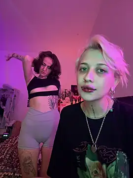 Dooubletroublee online show from 06/05/26, 01:10