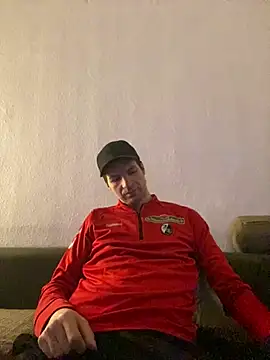 Ricoleckt online show from 01/19/25, 01:32