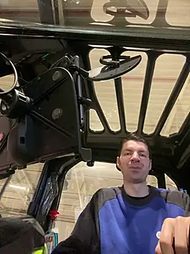 Ricoleckt online show from 03/14/25, 06:32