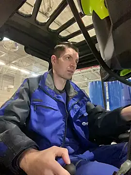 Ricoleckt online show from 02/19/25, 08:12