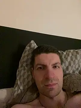 Ricoleckt online show from 02/17/25, 08:16