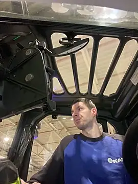 Ricoleckt online show from 02/24/25, 05:54