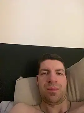 Ricoleckt online show from 02/26/25, 11:11